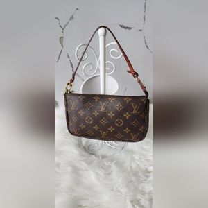 Louis Vuitton pochette accesories vintage shoulder bag made Italy authentic